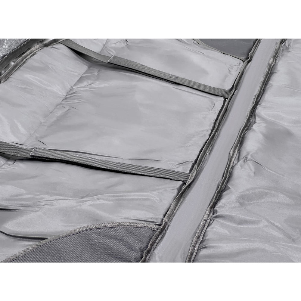 Silfrae external pocket facilitates easy-access small items and accessories.