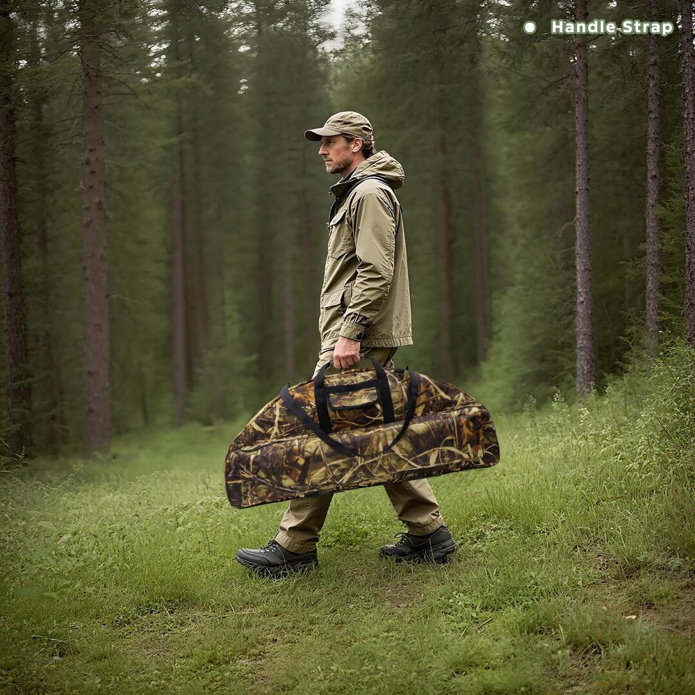 Arrow pocket on Silfrae bow case keeping arrows organized and accessible