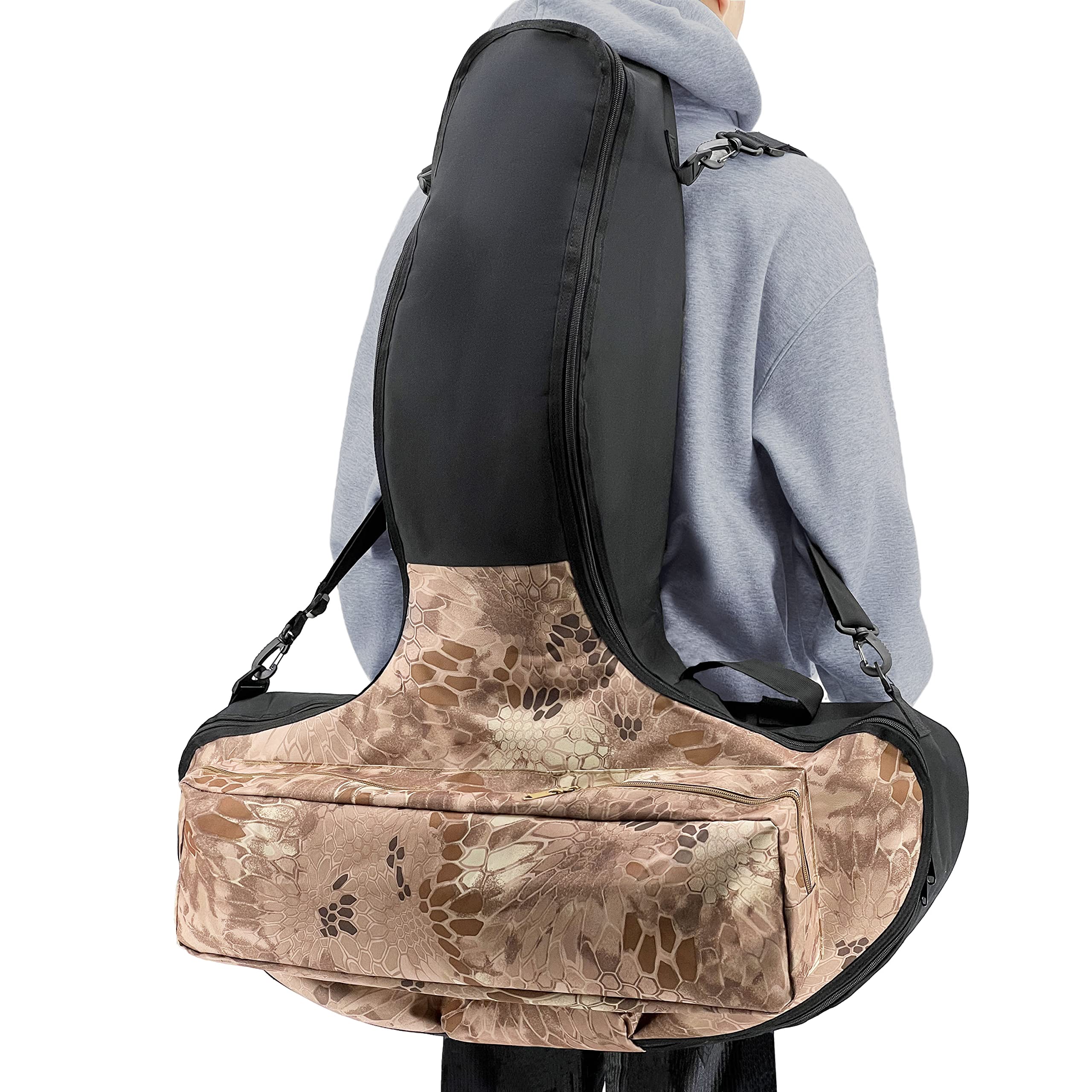 Silfrae Soft Crossbow Case adjustable straps provide comfortable carrying.