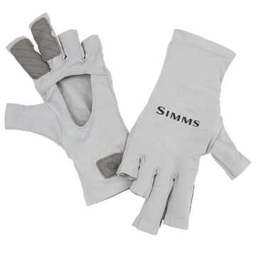 Simms SolarFlex fingerless glove enhances dexterity for knot tying and lure rigging.