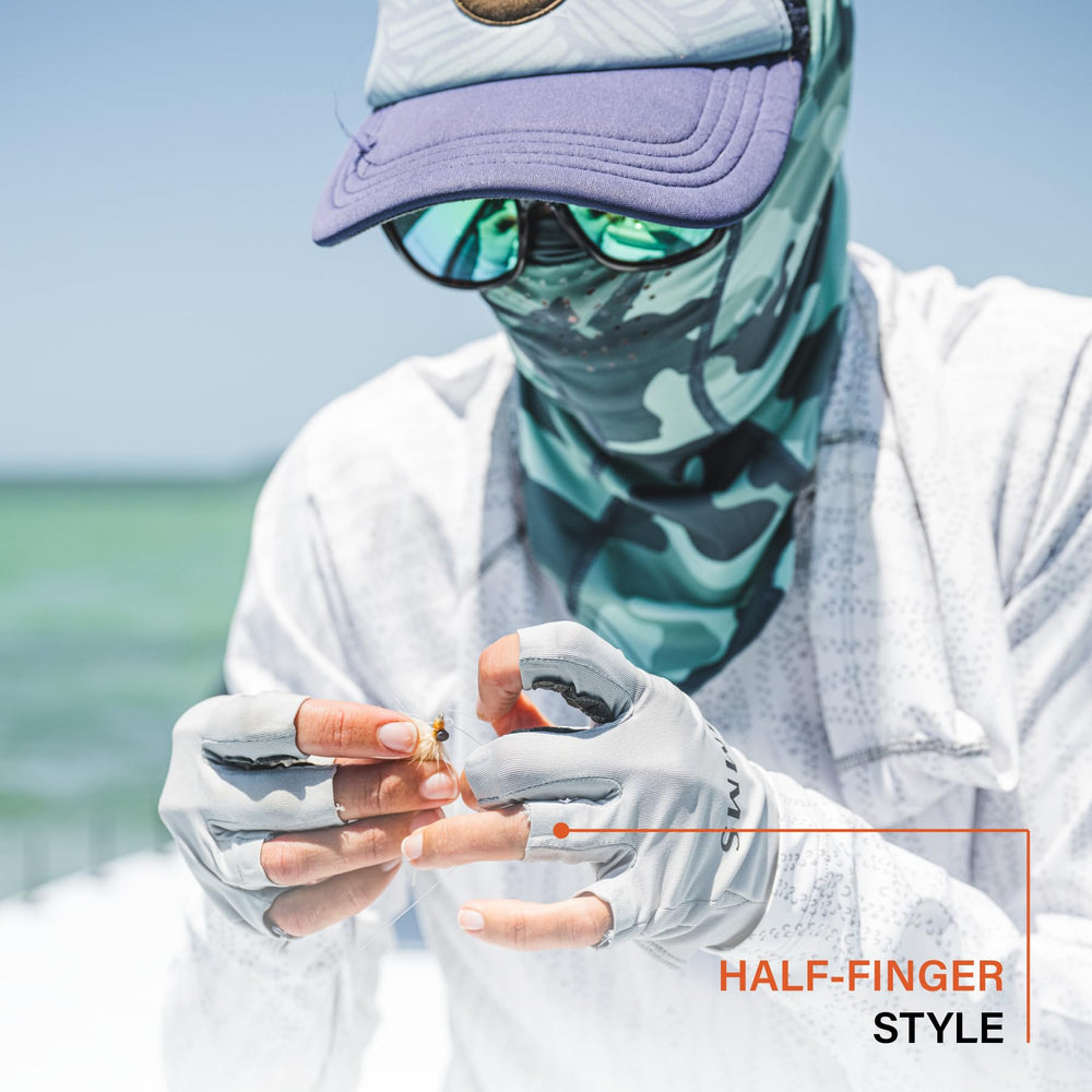 Simms SolarFlex open palm design maintains rod feel and quick hand movement.