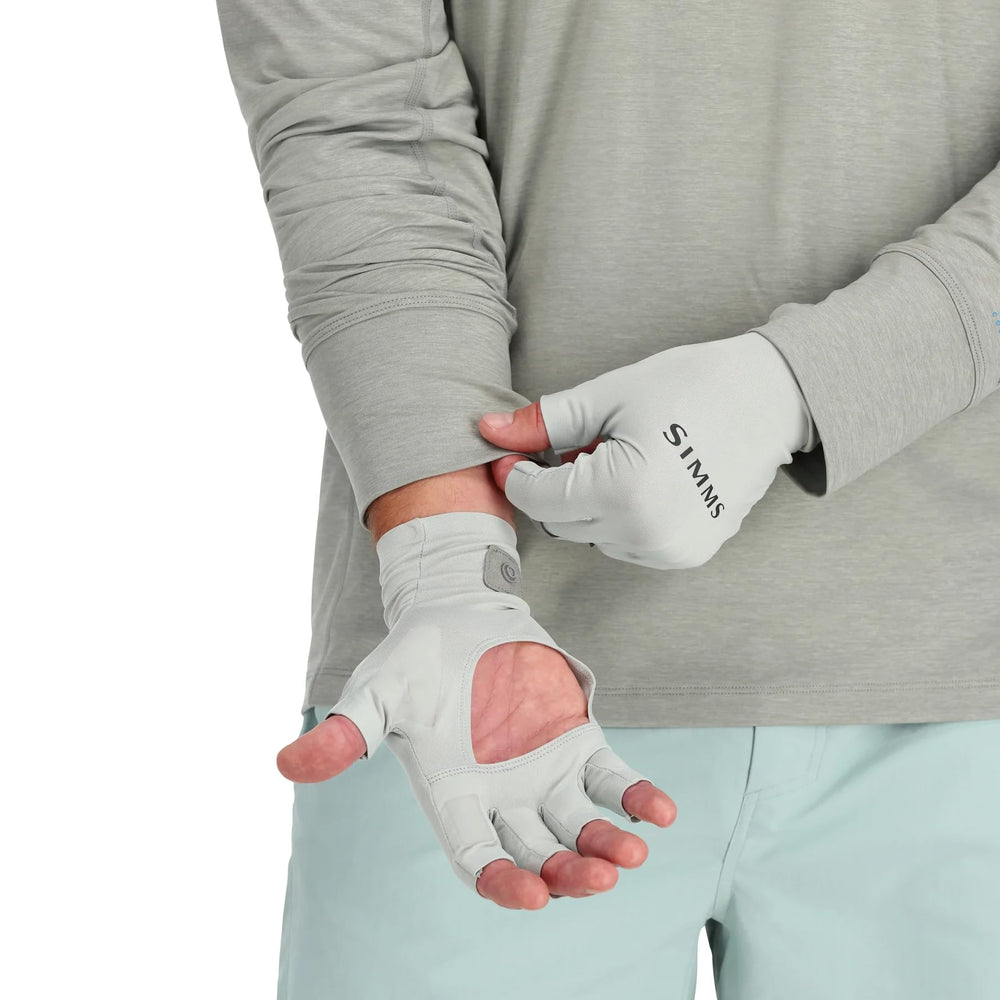 Simms SolarFlex extended cuffs shield wrists from sun and abrasion.