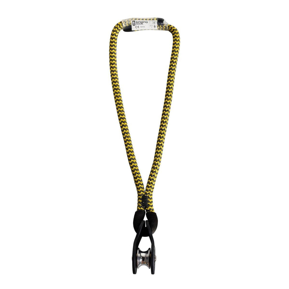 Singing Rock Bark Pulley Saver demonstrates smooth movement with the pulley sling in the canopy.