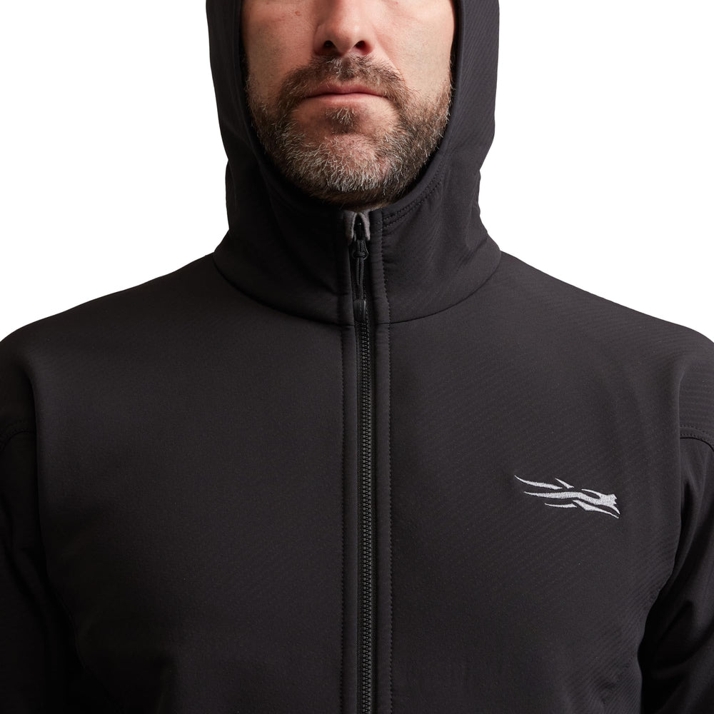 SITKA Alpha Fleece Hooded Jacket 4-way stretch enables unrestricted activity.
