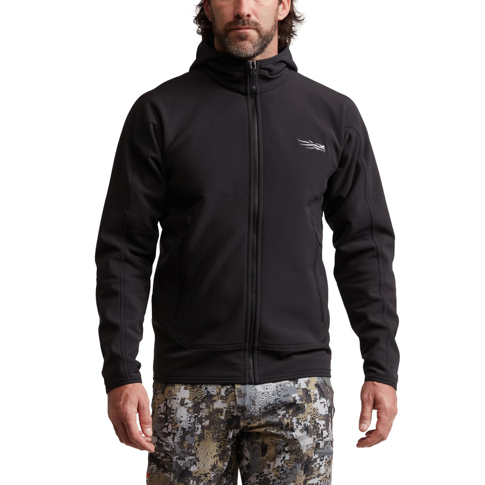 SITKA Alpha Fleece Hooded Jacket seamless shoulder reduces pack chafing during treks.