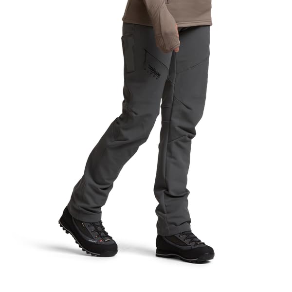 SITKA Cadence Pant diagonal mesh-backed thigh pockets keep essentials accessible and quiet.