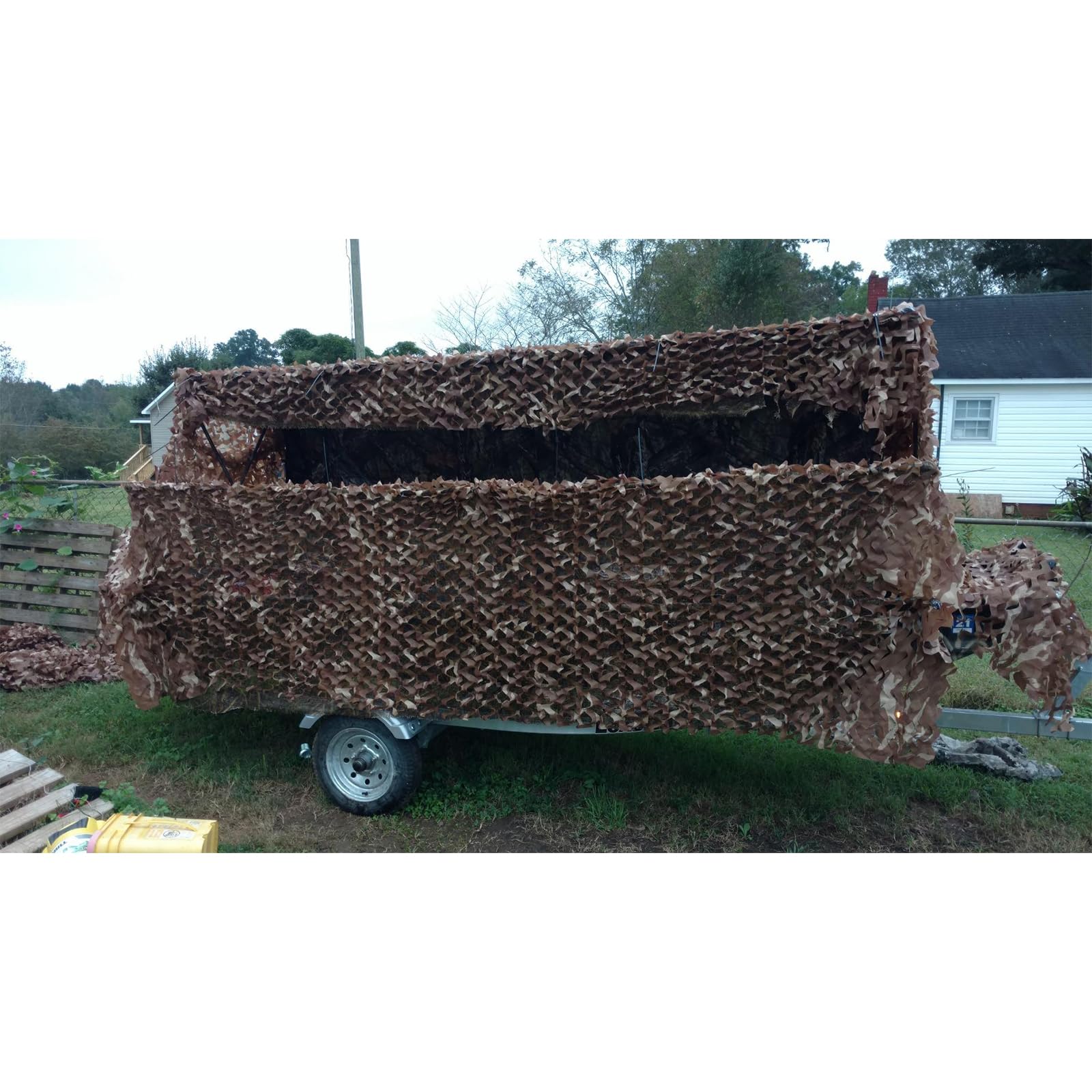 Sitong green camo netting suits outdoor camouflage for camping and birding.