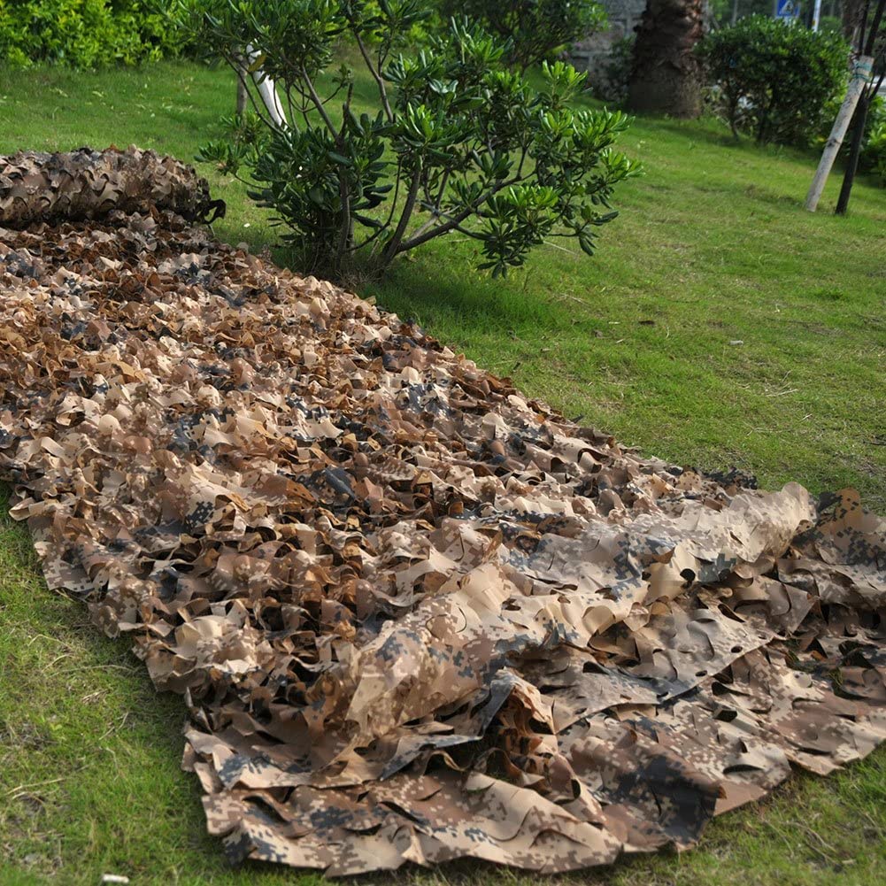 Sitong camo netting assists hunting setups with quick size adjustments.