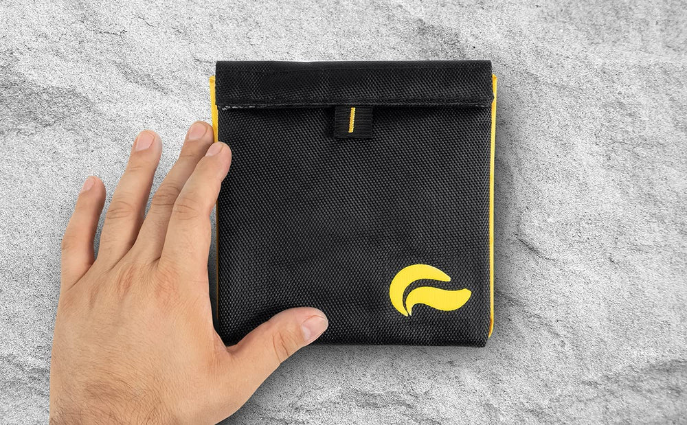 Skunk Mr Slick black and orange bag aesthetic for stylish carry.