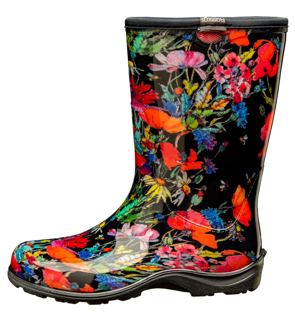 Sloggers waterproof-garden-boot-clean image highlights easy cleanup after rain and mud.