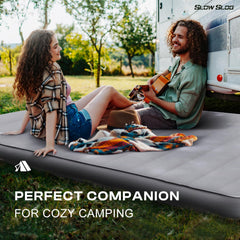 Slow Slog foam-core comfort delivers plush support and even weight distribution.