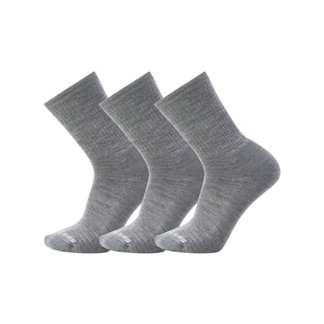 Smartwool Everyday Light Cushion Merino Crew Socks on-foot image offers breathable comfort for daily wear.