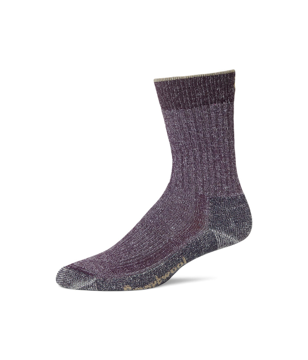 Smartwool Hike Classic Edition 2nd Cut Socks in Purple Iris deliver plush comfort for hiking.