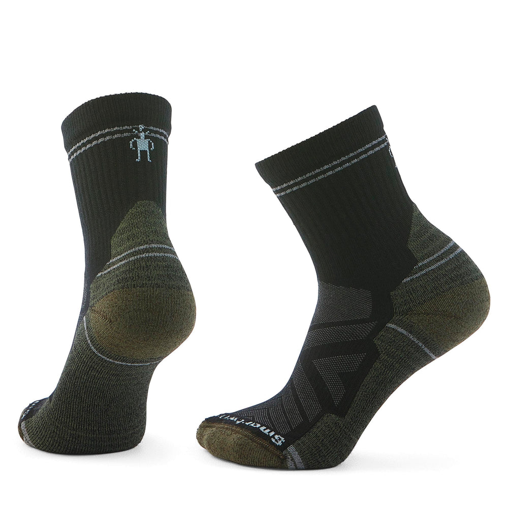 Smartwool Hike Light Cushion Mid Crew sock with virtually seamless toe for comfortable hiking.