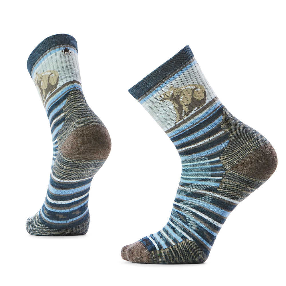 Smartwool hike targeted cushion bear stripe mid-crew Twilight Blue sock close-up