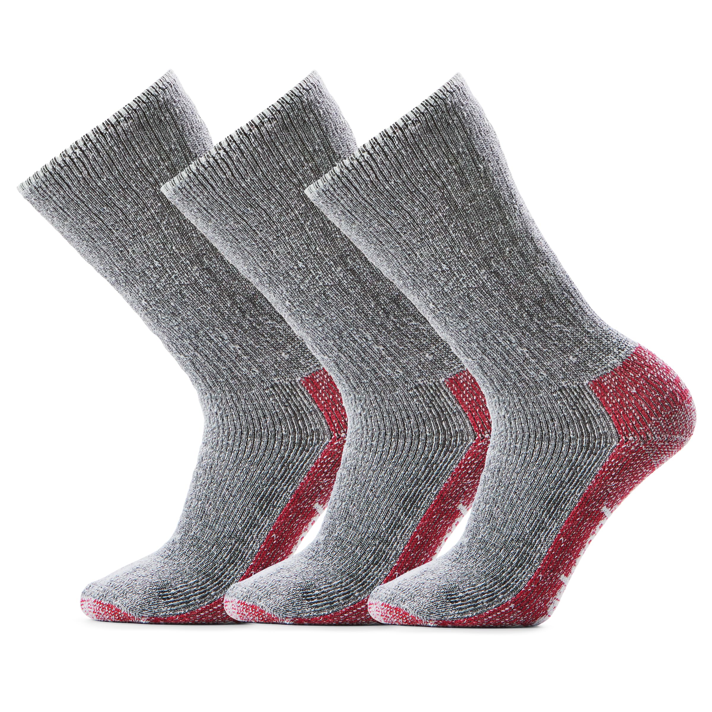 Smartwool Mountaineer maximum cushion crew sock 3-pack in black, ideal for long hikes.