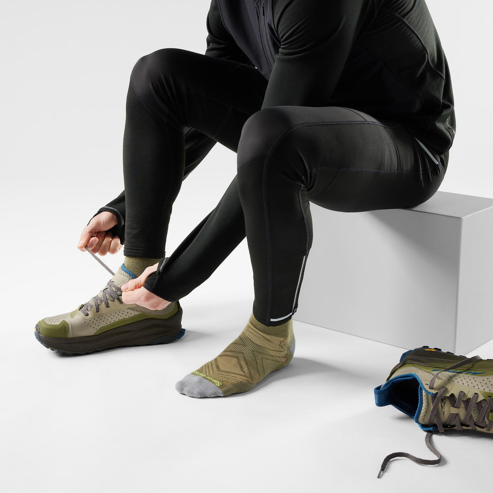Smartwool Run Zero Cushion fabric detail highlights comfort and moisture control