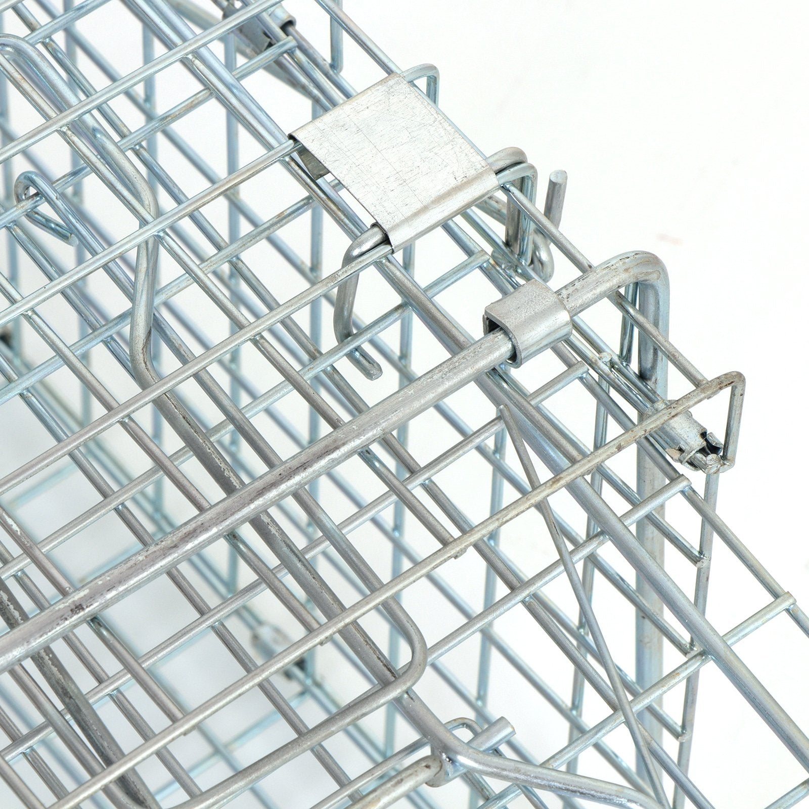 Smartxchoices rust-resistant wire-mesh trap for long outdoor use