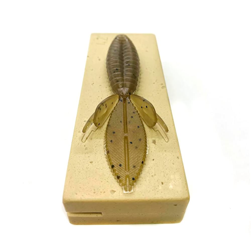Professional-grade plastic lure mold for serious anglers