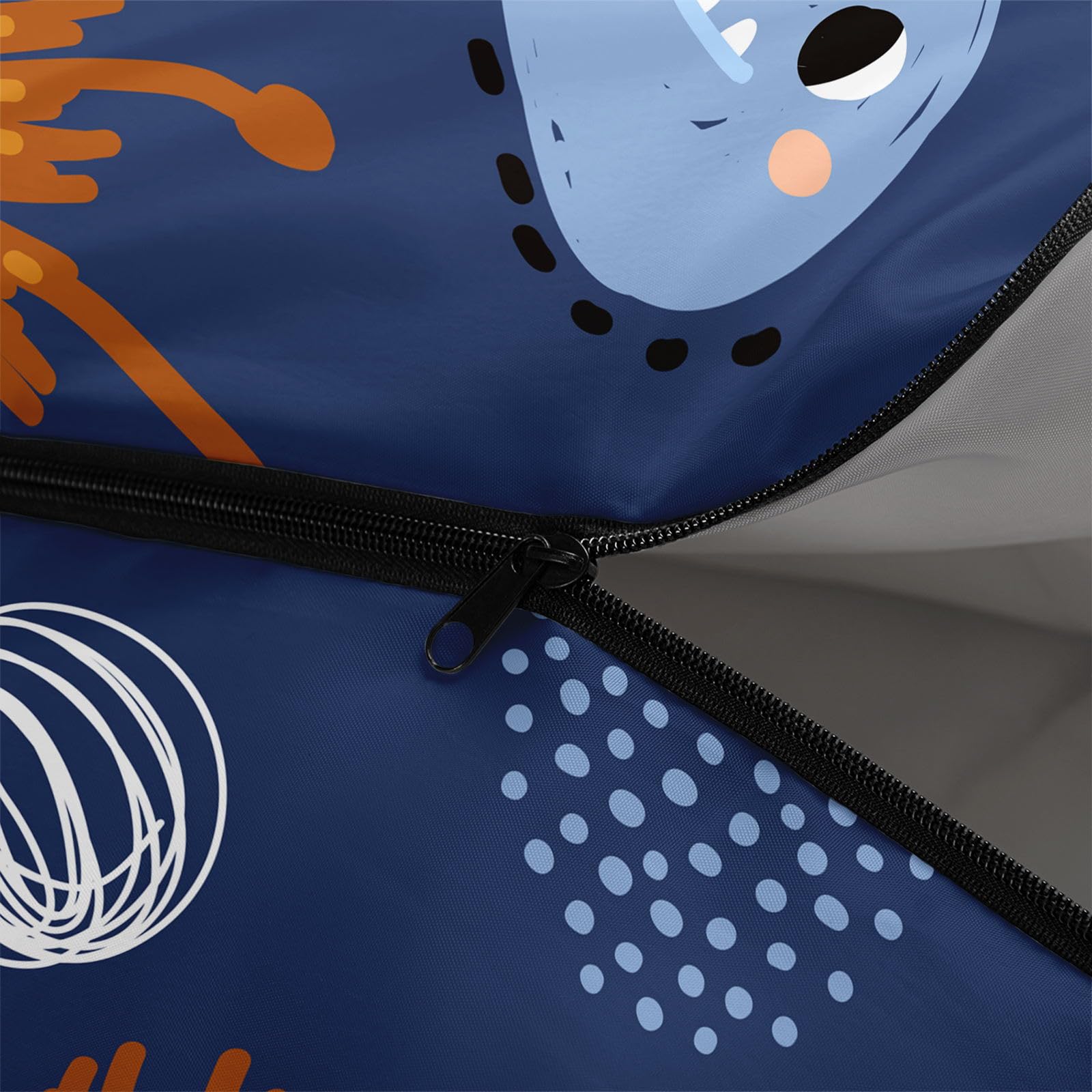 Smell Sunshine sleeping bag shows waterproof coating for outdoor use