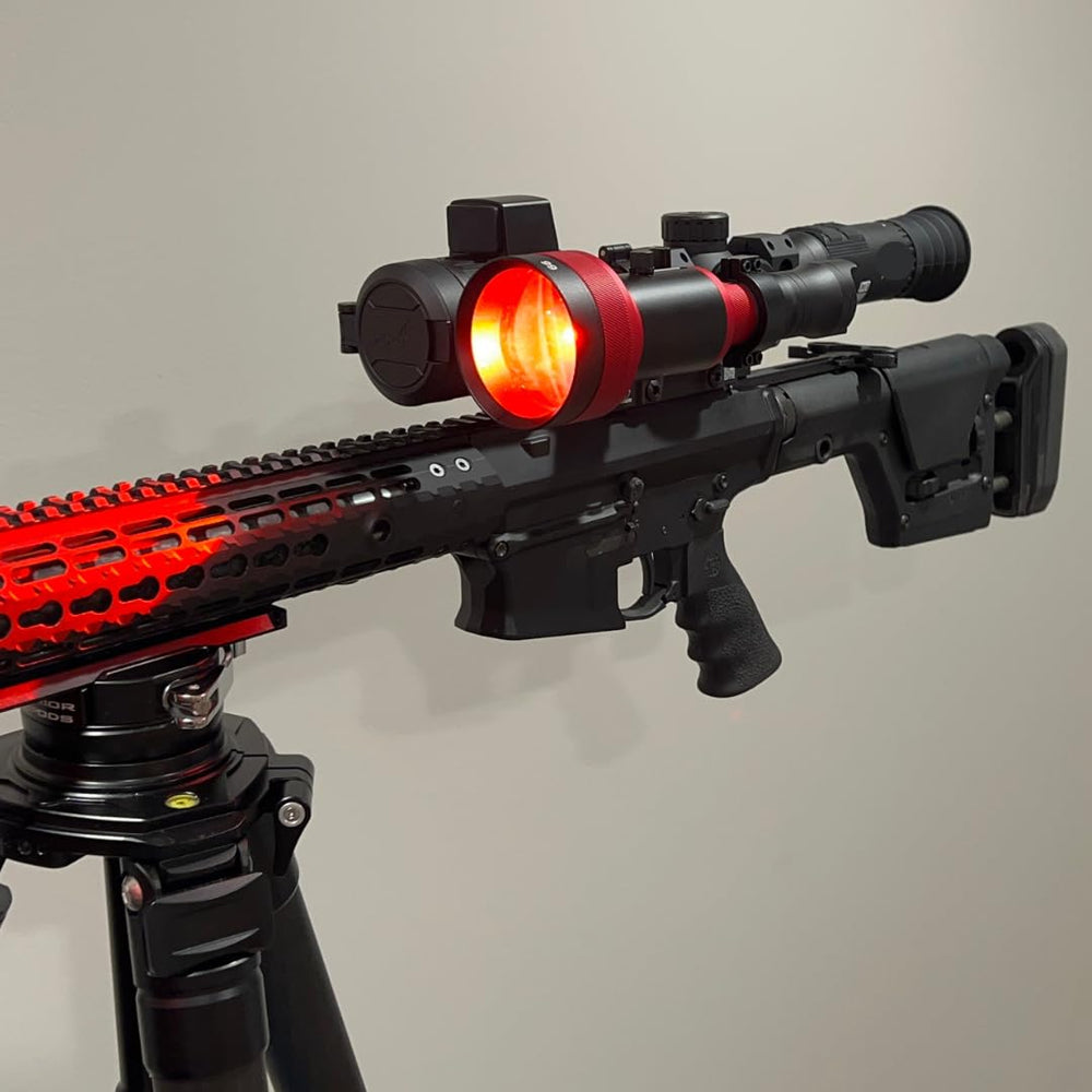 Sniper Hog Lights 21700 battery powering the light on hunts