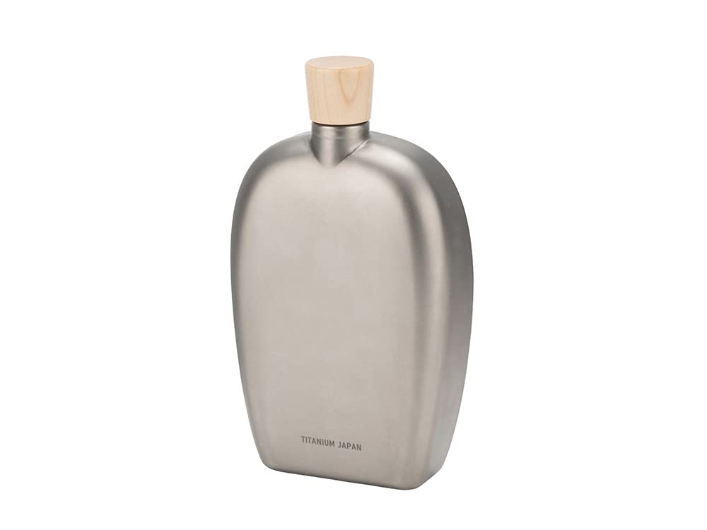 Snow Peak flask case illustrating organized transport for trips
