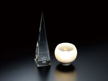 Snow Peak Hozuki Lantern ideal for campsites and night hikes.