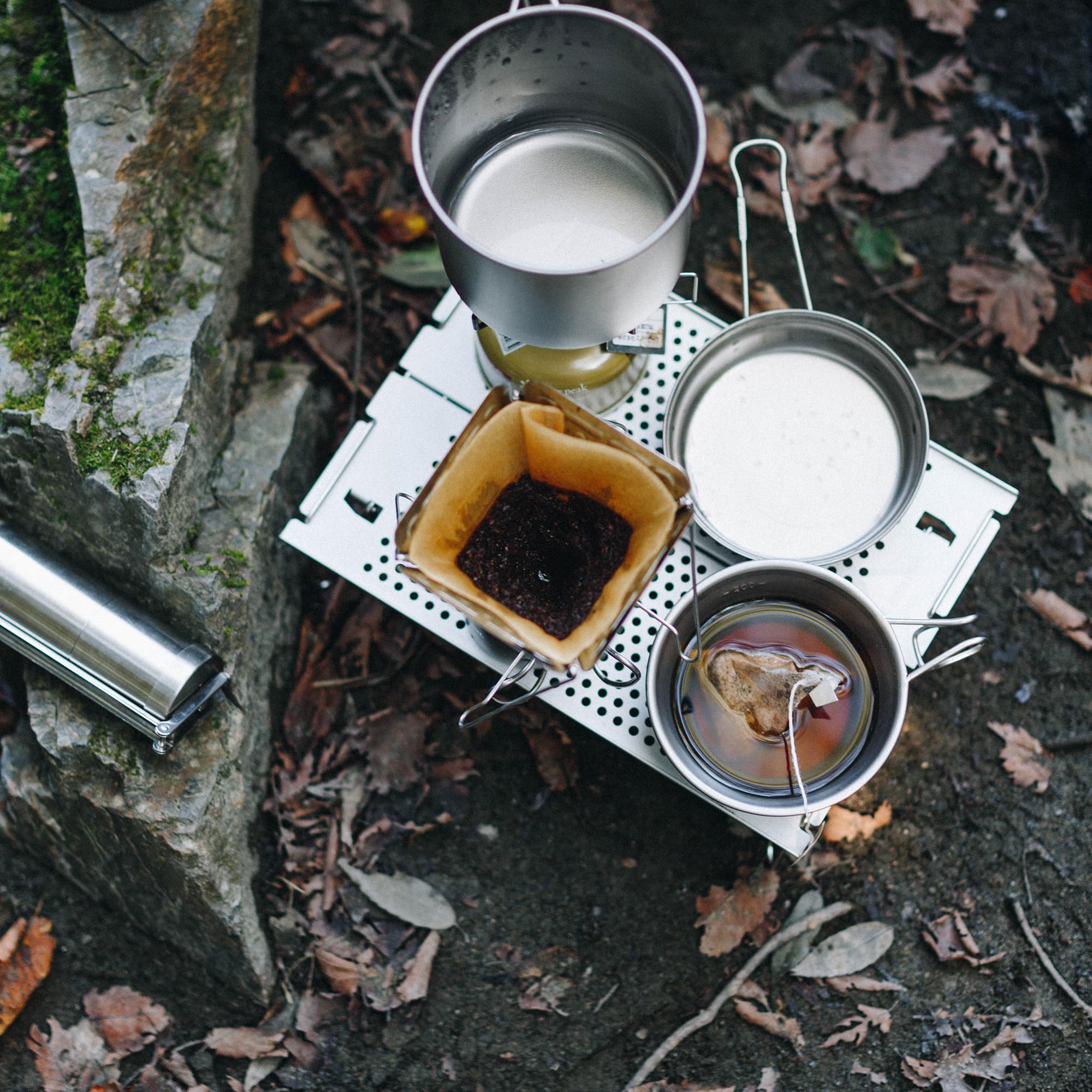 Snow Peak Ozen Solo Table SLV-171 designed in Japan for reliable outdoor use.