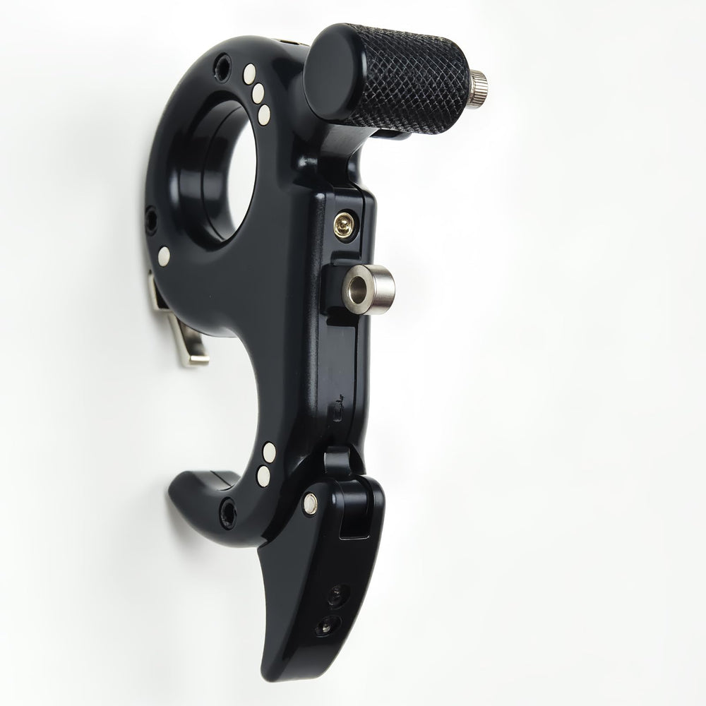 sntxmy compound bow thumb button close-up demonstrates precise trigger control for consistent releases