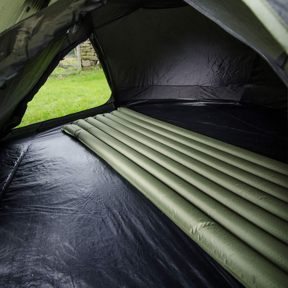 Lightweight mat at 1.38 pounds for easy packing and transport.