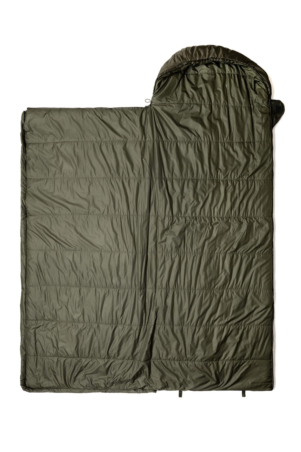 Snugpak Nautilus SQ AQUALight shell repels moisture while staying lightweight.