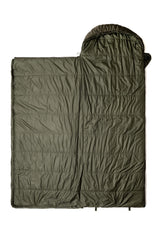 Snugpak Nautilus SQ AQUALight shell repels moisture while staying lightweight.