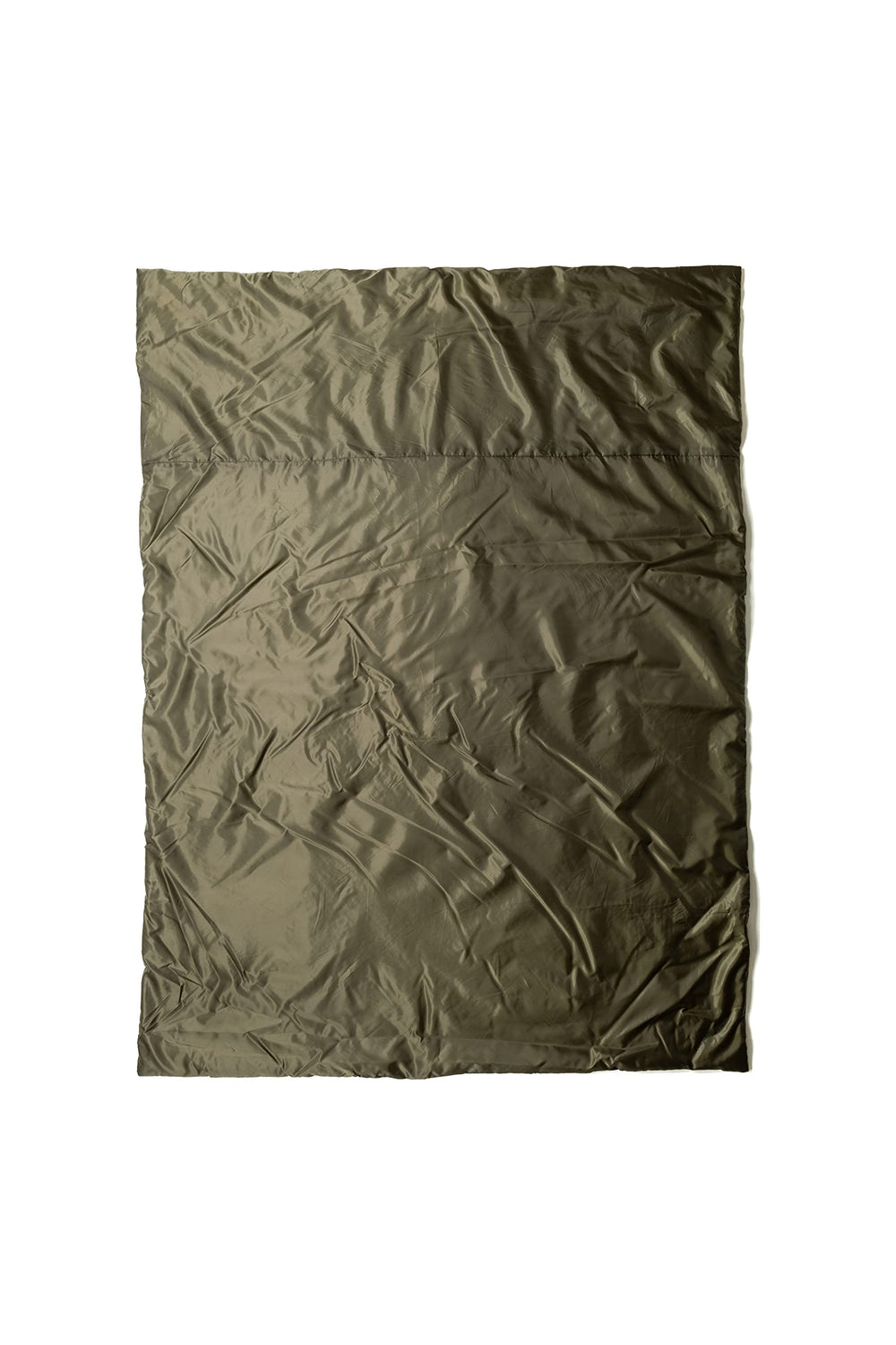 Snugpak Jungle Blanket windproof design shields you from gusts.