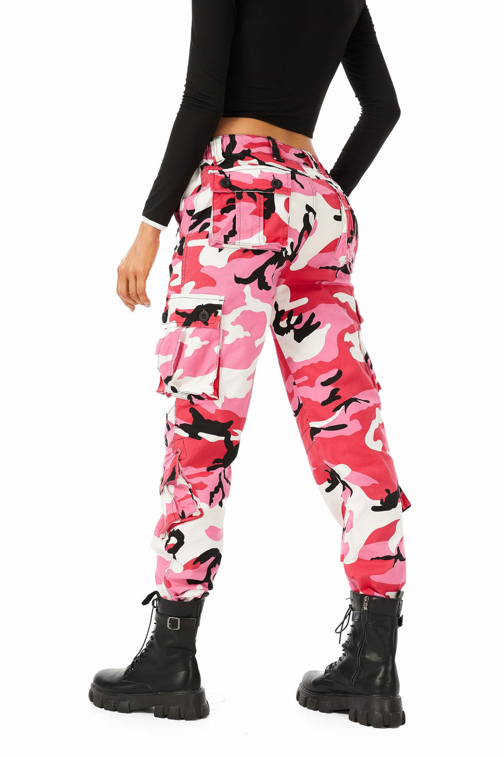 Sobrisah pink camo pants nine pockets layout shows practical organization for work or adventures.