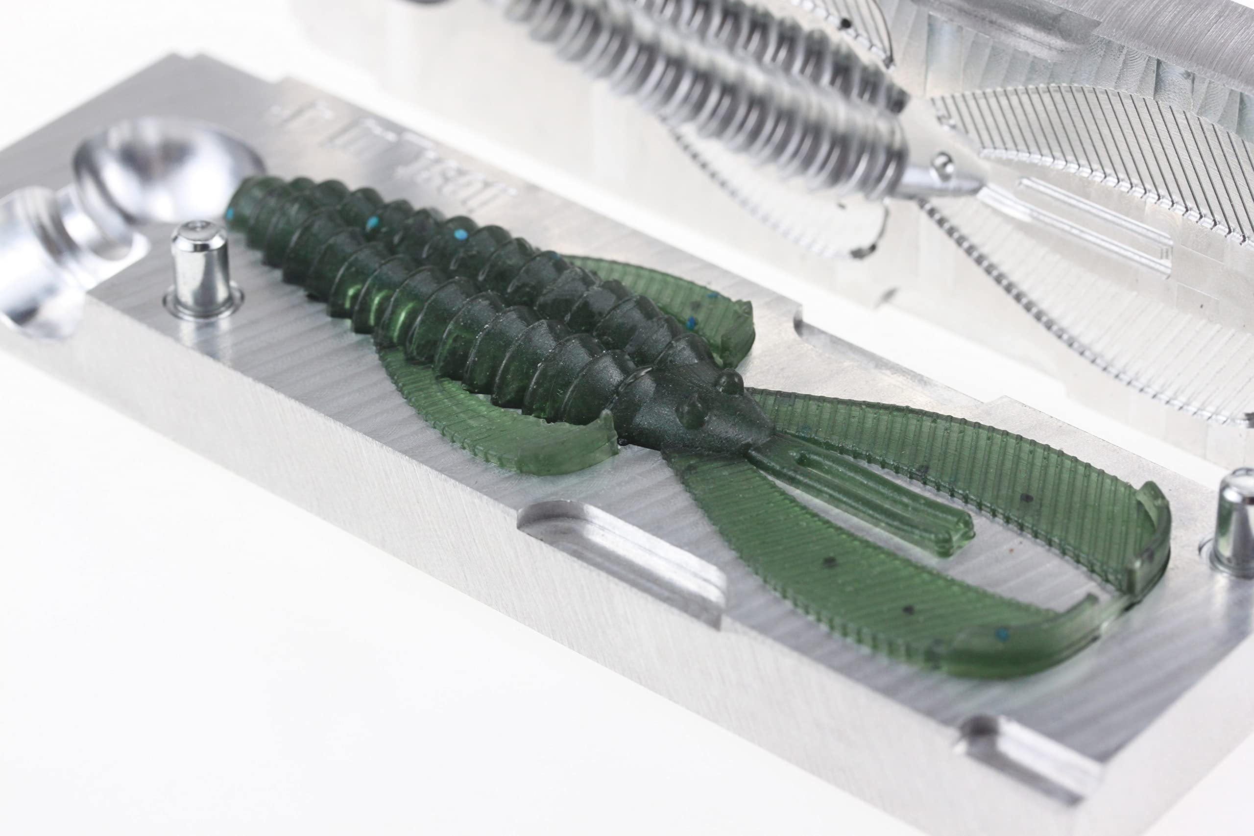 Injection cavity showing 5/8 inch standard size