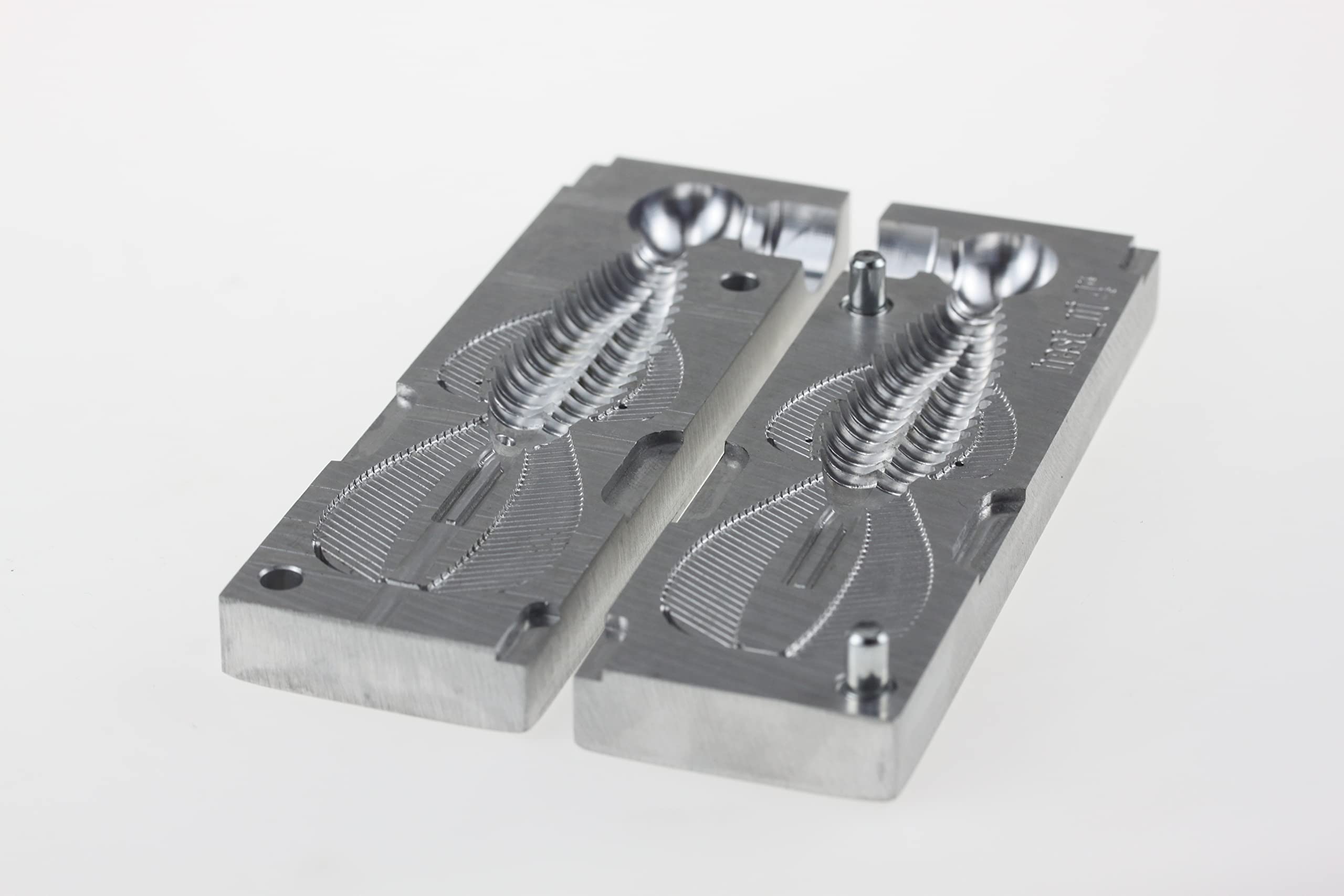 Aluminium 7075T material stamp on mold