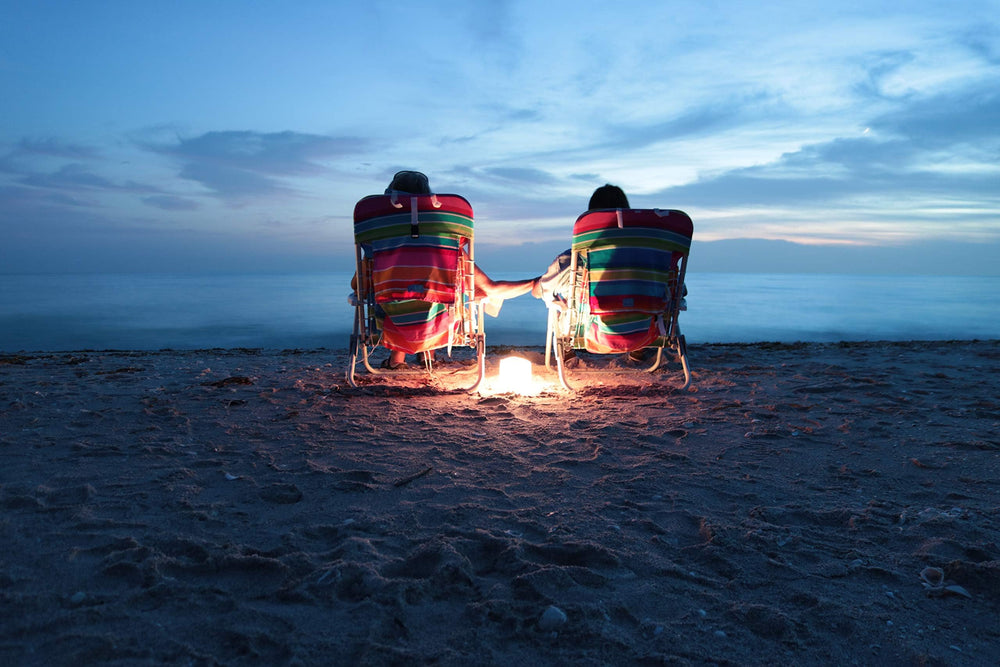 Solight Design SolarPuff easy-open folding mechanism for fast campsite lighting.