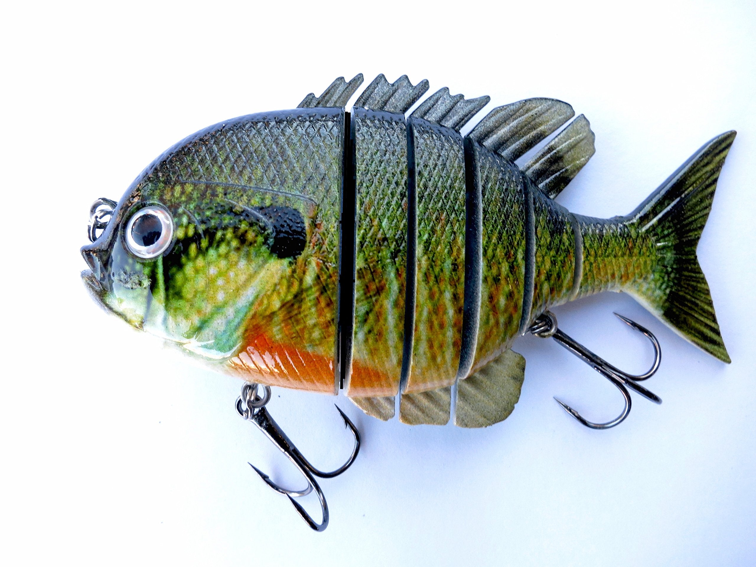 Soljer Blue Gill Sunfish Lure, 4 in, slow-sinking action for bass and panfish.