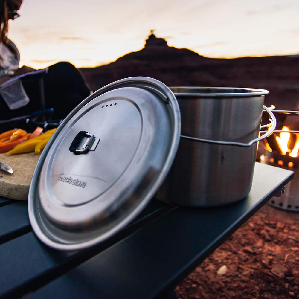 Solo Stove 2 Pot Set uses durable 304 stainless steel.