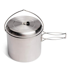 Solo Stove Pot 4000 foldable handles ensure easy packing.
