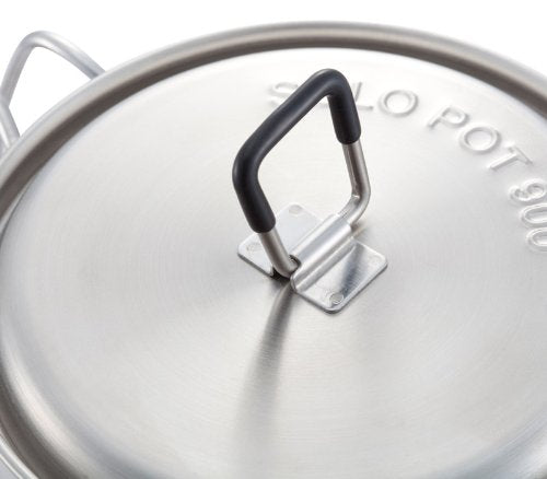 Solo Stove Solo Pot 900 volume markings in oz and ml for precise cooking