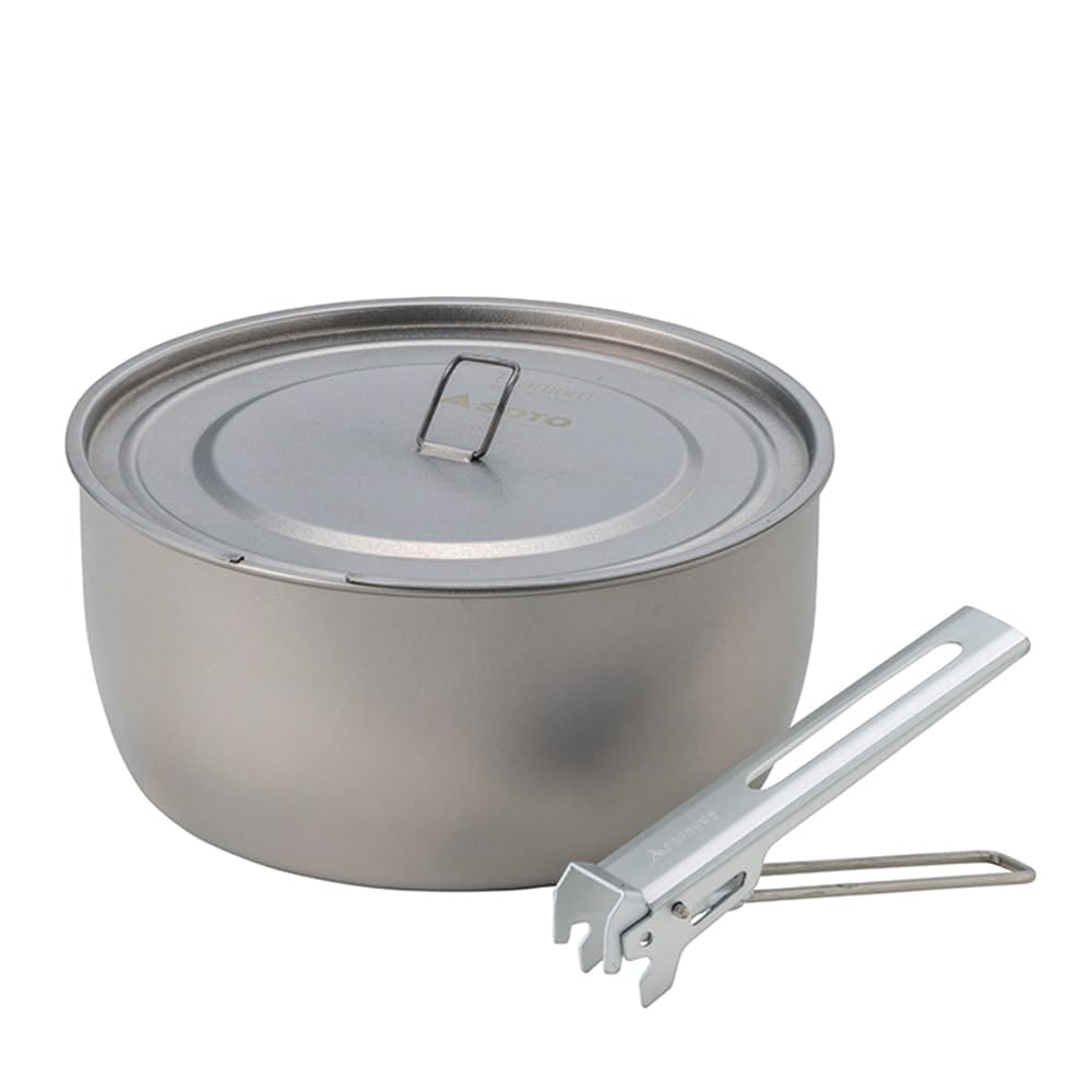 SOTO Titanium Pot 1100ml ultralight design supports light backpacking meals.