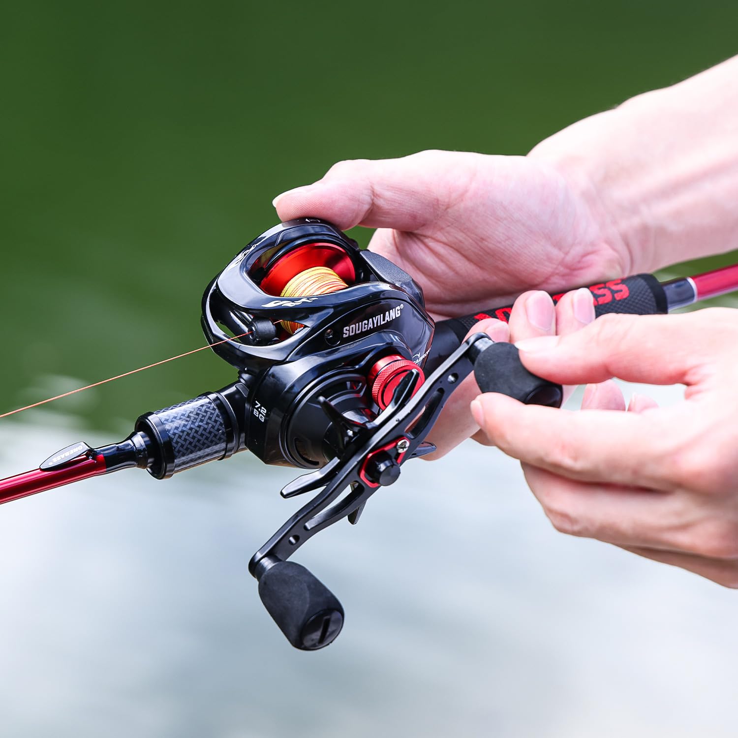 Lightweight nylon + fiber frame on Sougayilang 300 Red Left-Handed reel