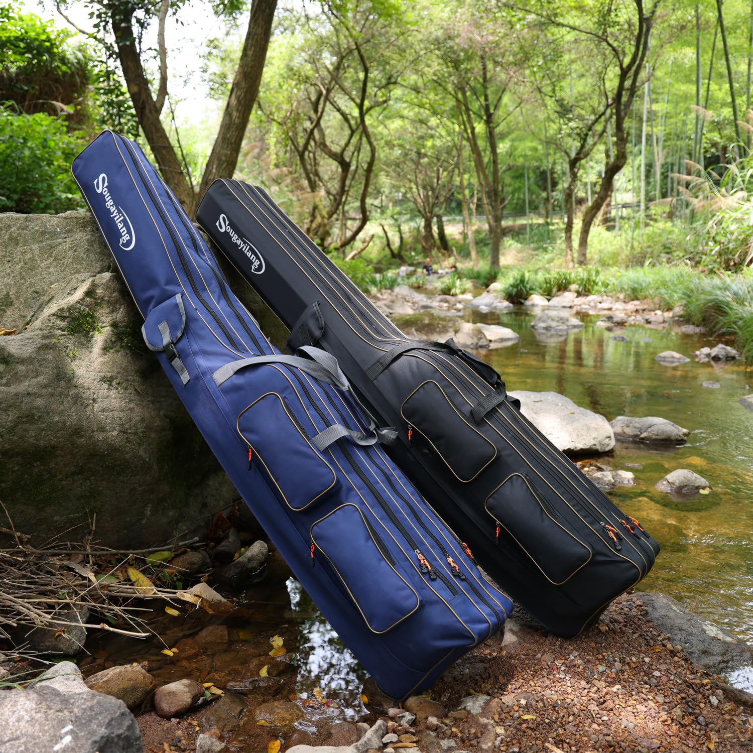Two carrying handles and adjustable shoulder strap