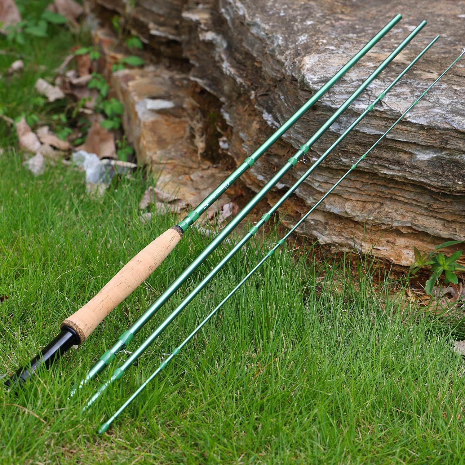 Sougayilang cork grip delivers comfortable, confident handling on long sessions.