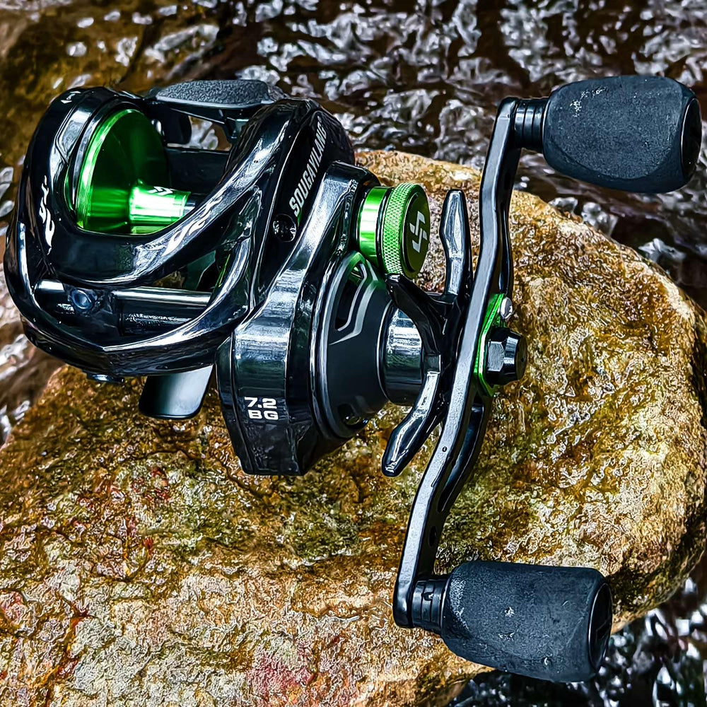 Sougayilang lightweight nylon-fiber reel reduces fatigue on long fishing days.