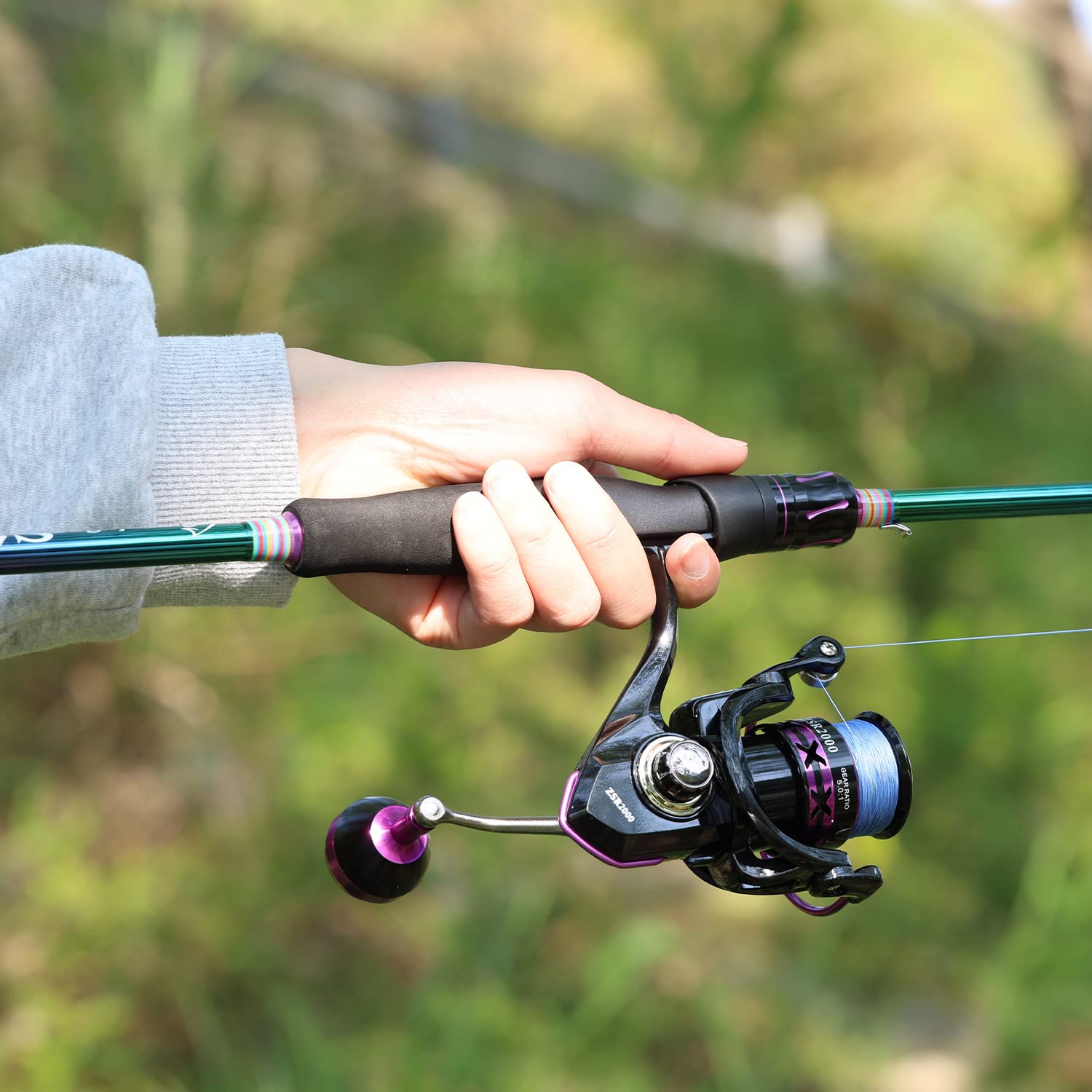 Lightweight 5.0:1 gear ratio reel in the combo