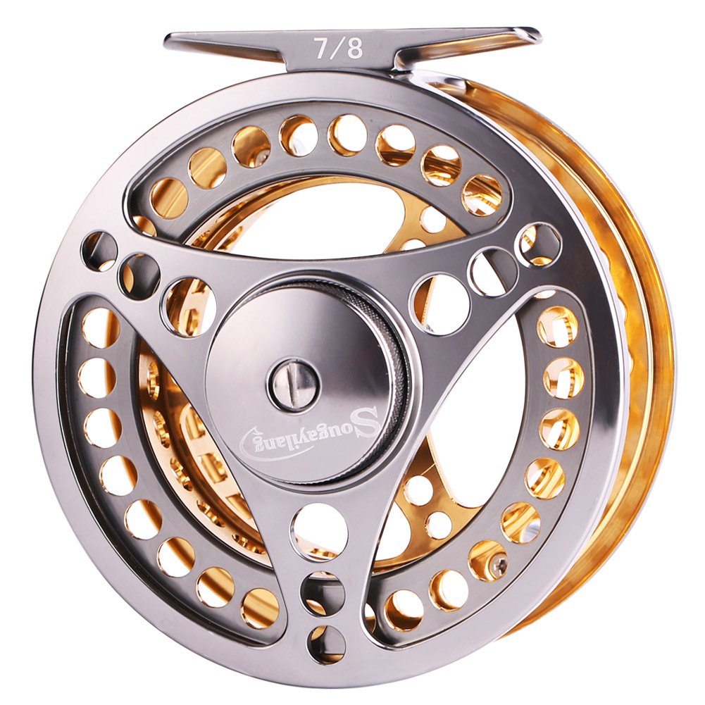 Sougayilang rod cork handle detail highlighting comfortable grip for precise casting.
