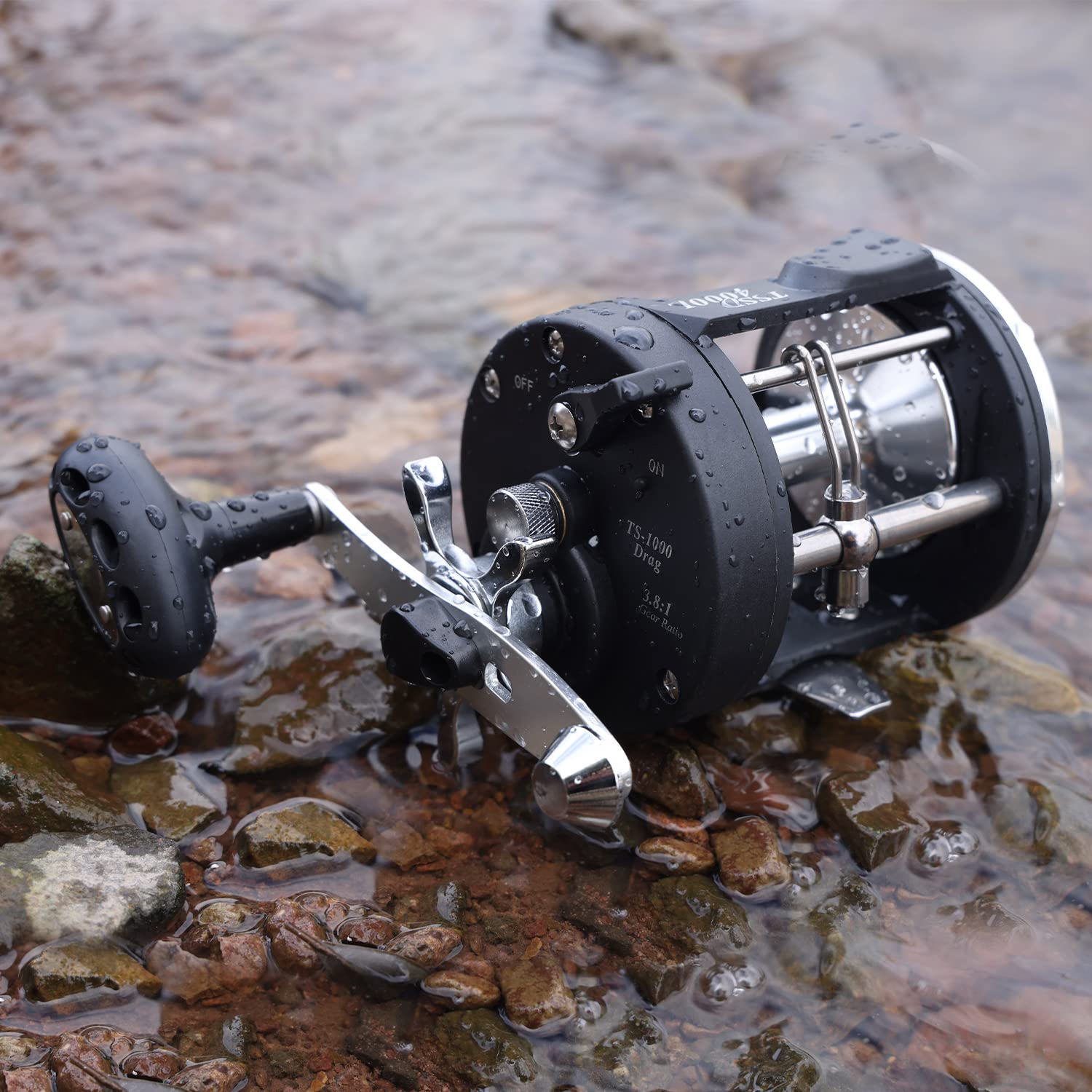 Sougayilang TSSD trolling reel in packaging