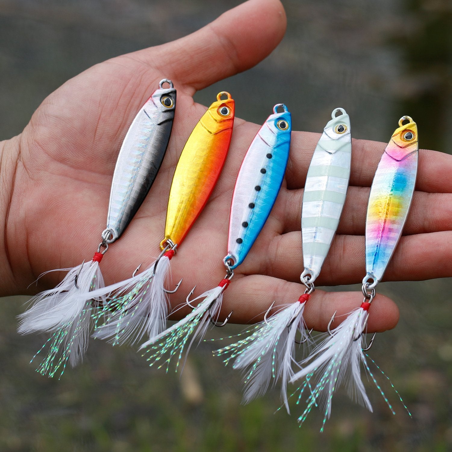 Close-up of Sougayilang 25g micro jig lure